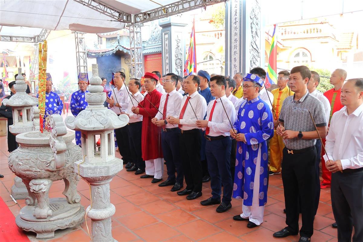 Trang trọng Lễ dâng hương, thượng cờ khai hội Vòng chung kết Lễ hội chọi trâu truyền thống Đồ Sơn - VTV 2026