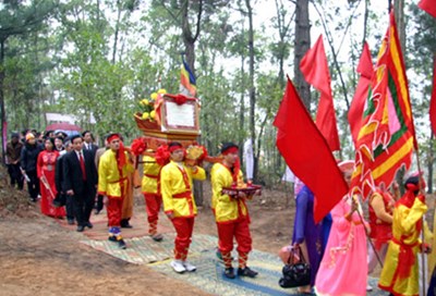 Vườn tượng La Hán trên chùa Khánh Đối
