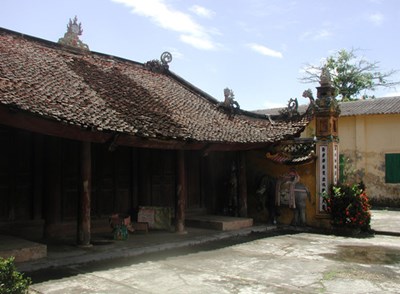  Miếu Phương Lưu 