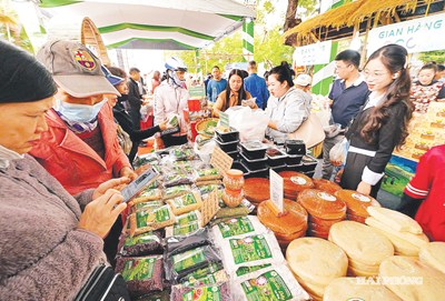 Bảo đảm an toàn thực phẩm, bảo vệ sức khỏe Nhân dân dịp Tết