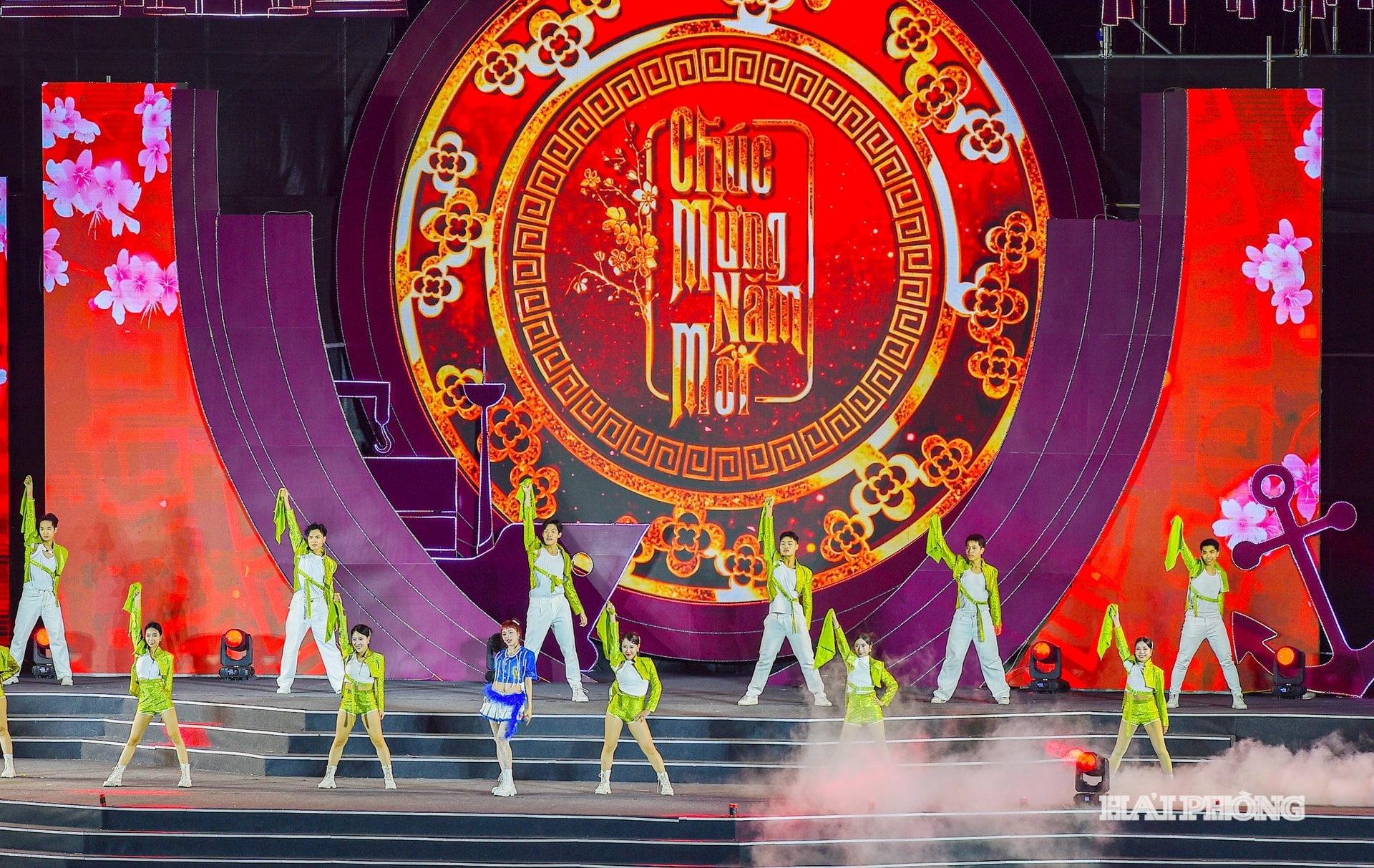 Đa dạng 'điểm hẹn' văn hóa Tết tại thành phố Cảng