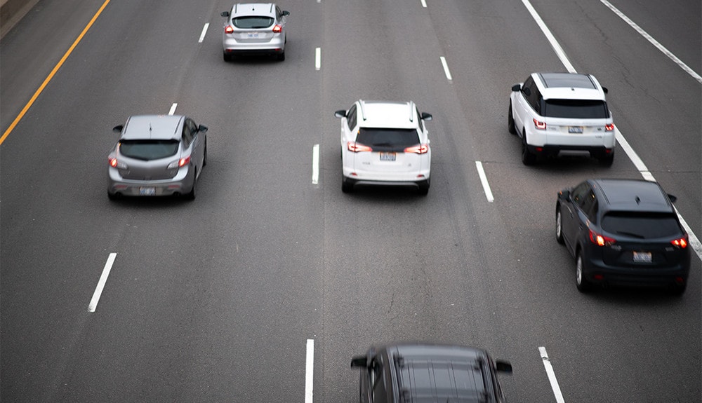 Đầu tư hạ tầng nhằm giảm áp lực giao thông, kết nối liên vùng