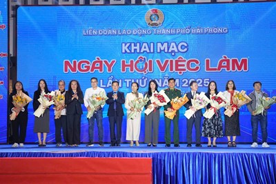 Khai mạc Ngày hội việc làm lần thứ I năm 2025