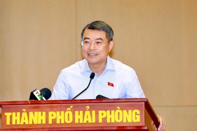 Thủ tướng Lê Minh Hưng tiếp xúc cử tri Hải Phòng