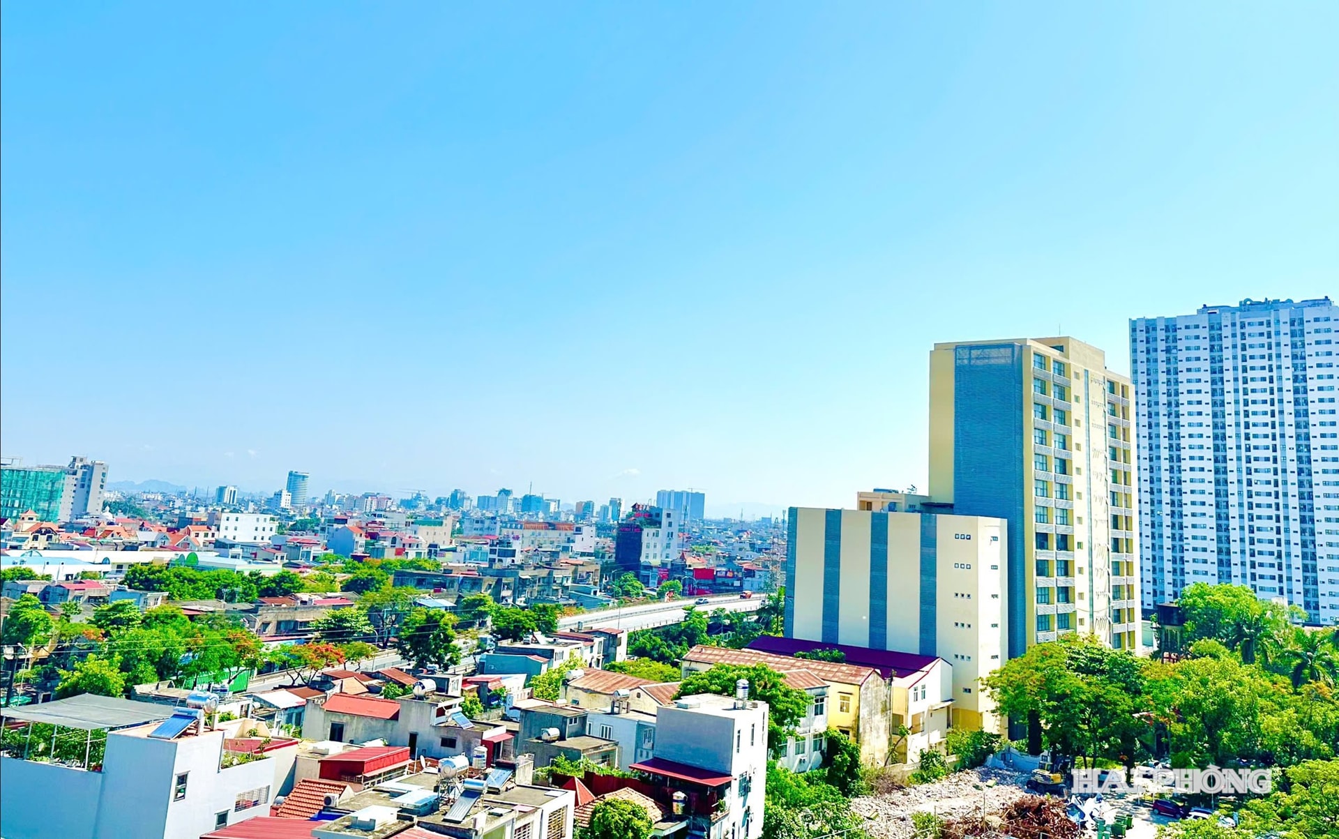 Hải Phòng sắp xếp lại thôn, tổ dân phố, giải quyết chính sách đối với cán bộ không chuyên trách.