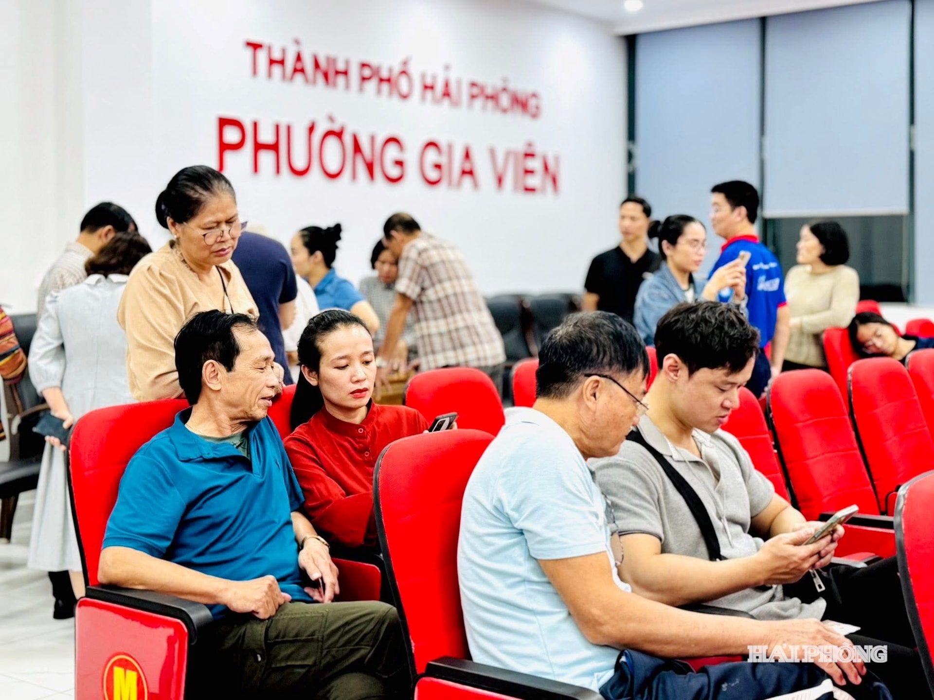 Đẩy mạnh cải cách thủ tục hành chính trong các cơ quan Đảng